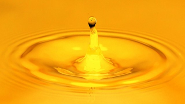 yellow oil with bubble