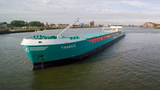Le M/V Tharsis utilise la lubrification à air OceanGlide d’Alfa Laval