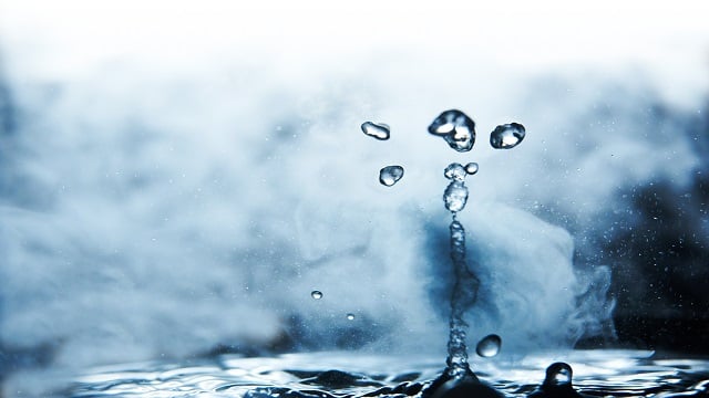 water steam drops 640x360